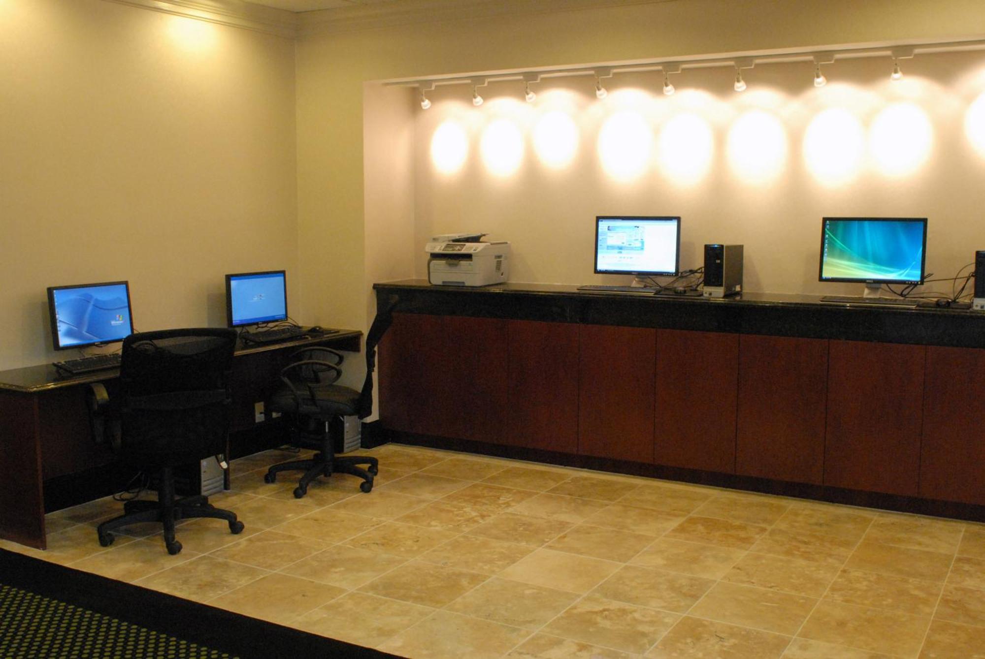 Crowne Plaza Boston - By Ihg Hotel Woburn